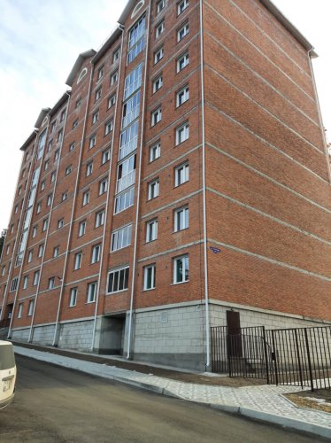 ул. Токмакова 49